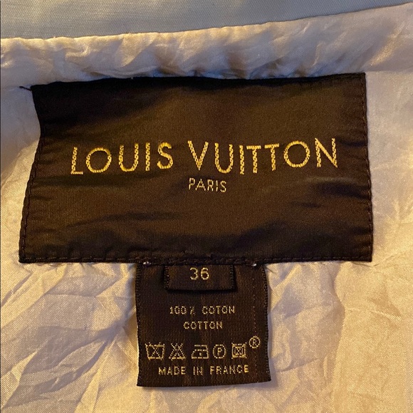 Authentic Louis Vuitton Trench Coat / Jacket - Picture 8 of 14